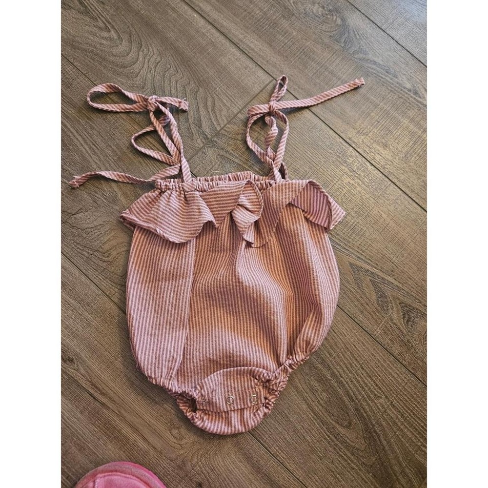 Boutique baby‎ girl romper 3-6 mos